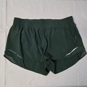 Lululemon Hotty Hot Short High Rise Lined Short 2.5" Green Women's Size 14
